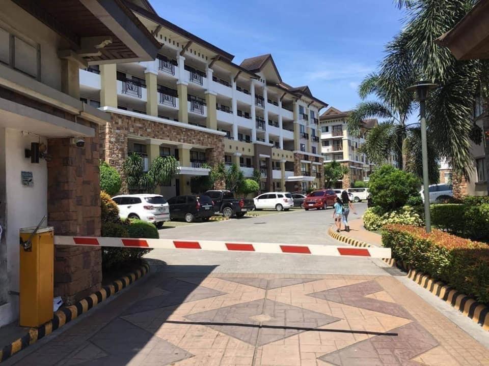 2Br Condo Free Pool With Wifi Near Mall In Davao City 外观 照片